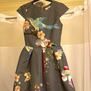 TED BAKER London Zaldana Flight of the Orient Structured Dress TB 0/US 0-2